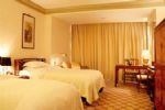 deluxe room.gif